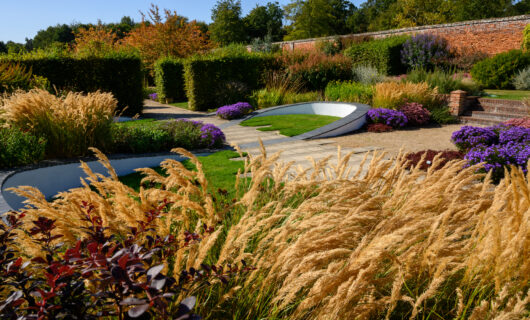 Walled Garden with wavy walls and tall grasses